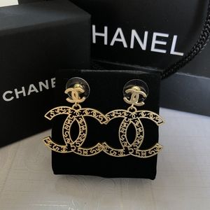 CC GOLD WOMEN'S STUD EARRINGS